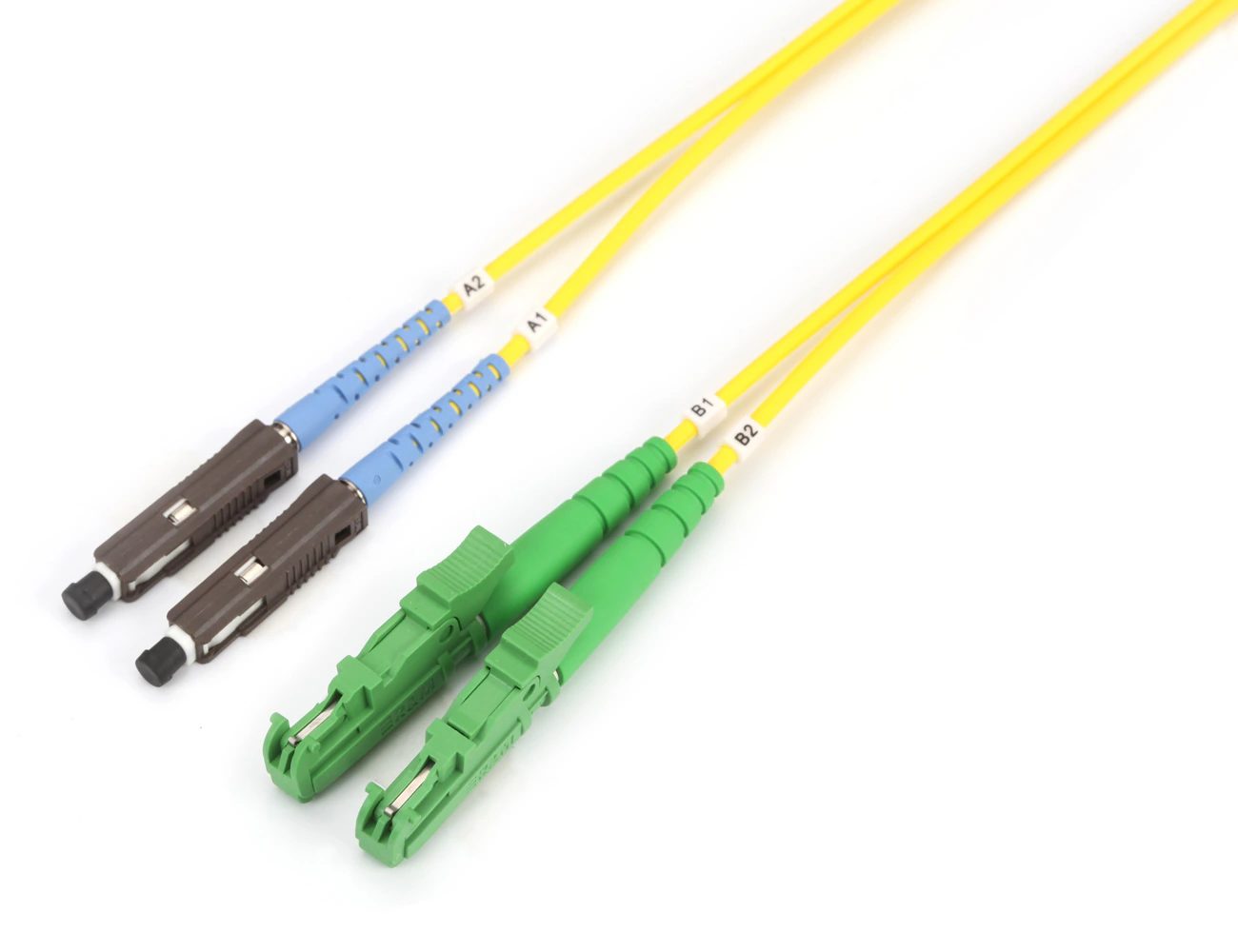 MU/PC-E2000/APC 9/125 SM DX L:X FO PATCHCORD