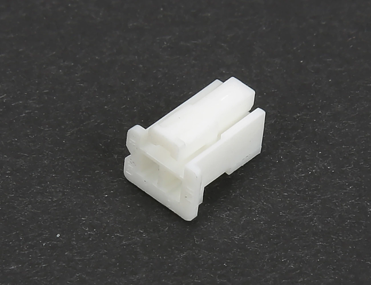 2 Pin Connector