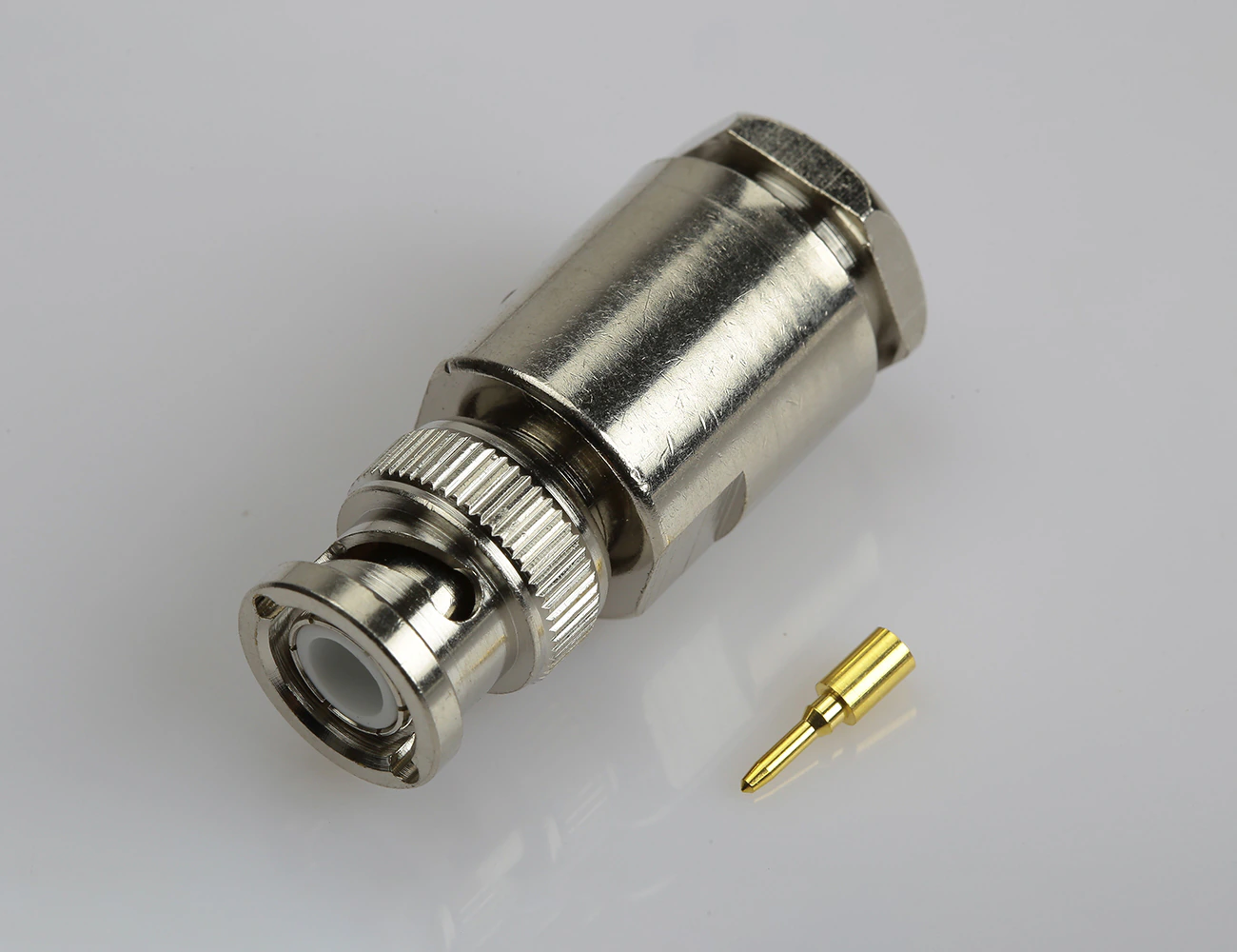BNC Male Screw Type RG213