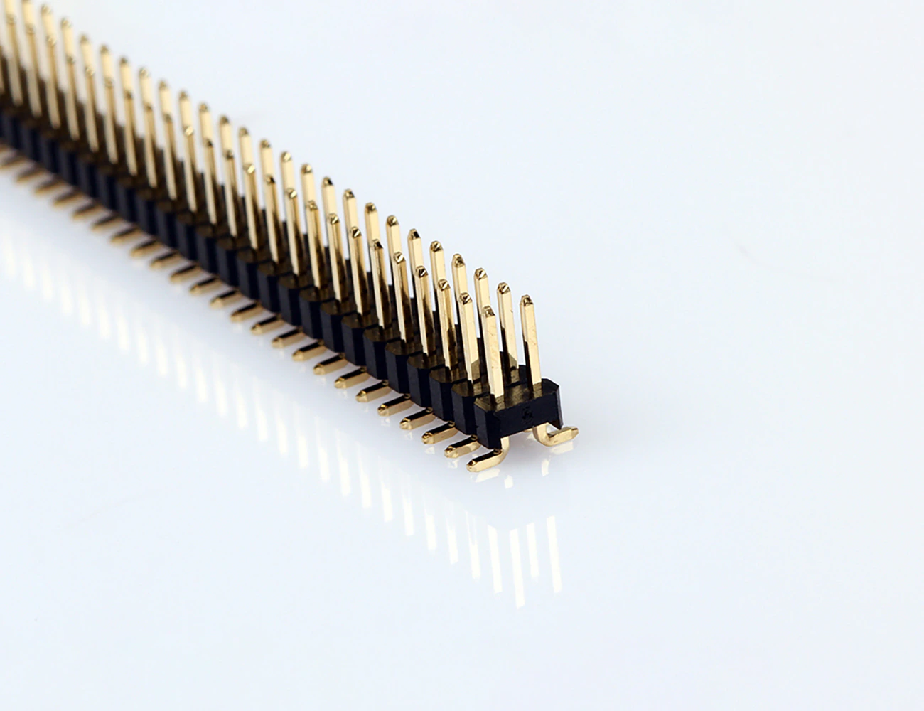 Header 2x40 Pin 2.54 mm Double Row SMD Pcb Type Upright Male Pin Header
