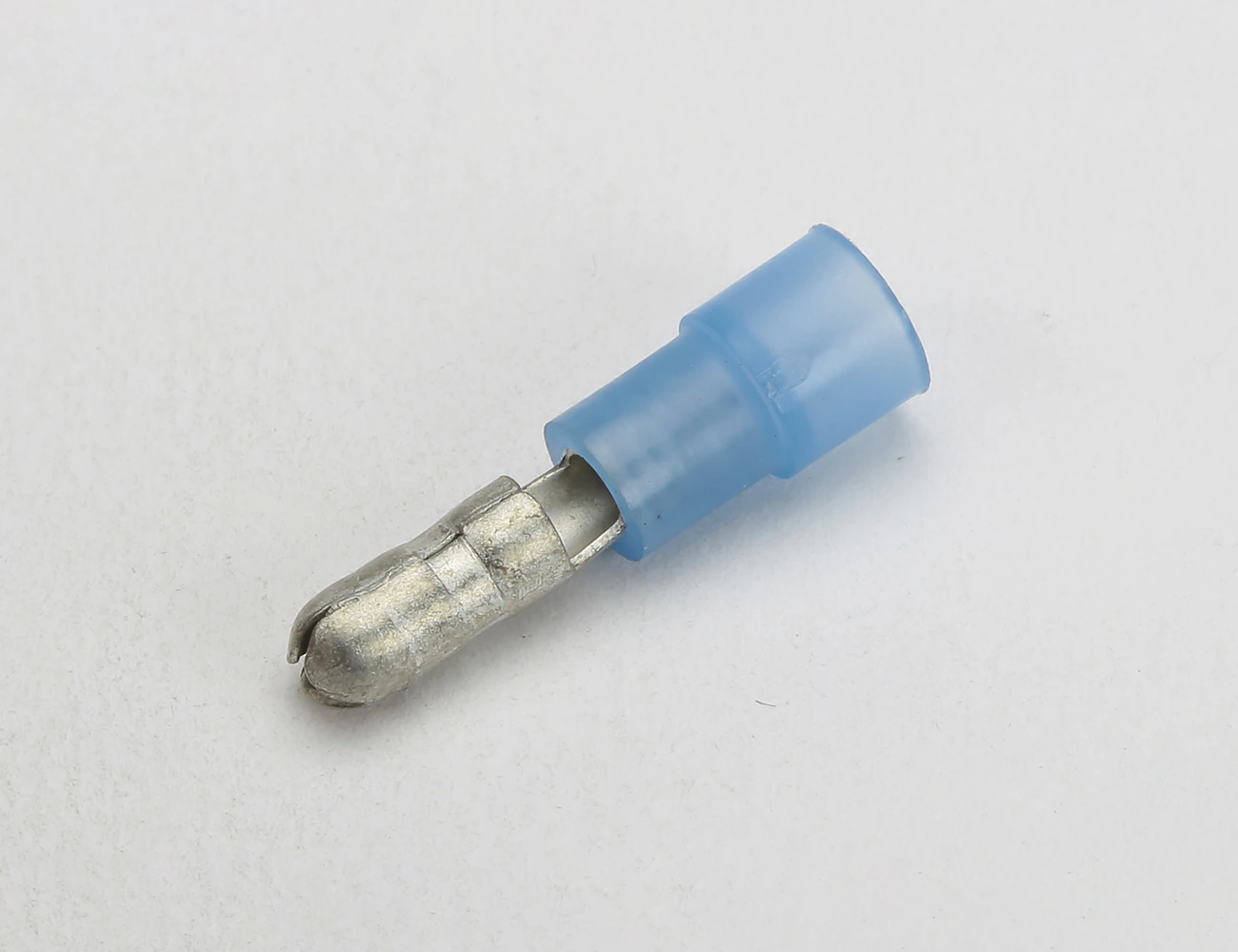 MPNY2-156 Male Isolated Terminal Insulated Crimp Butt