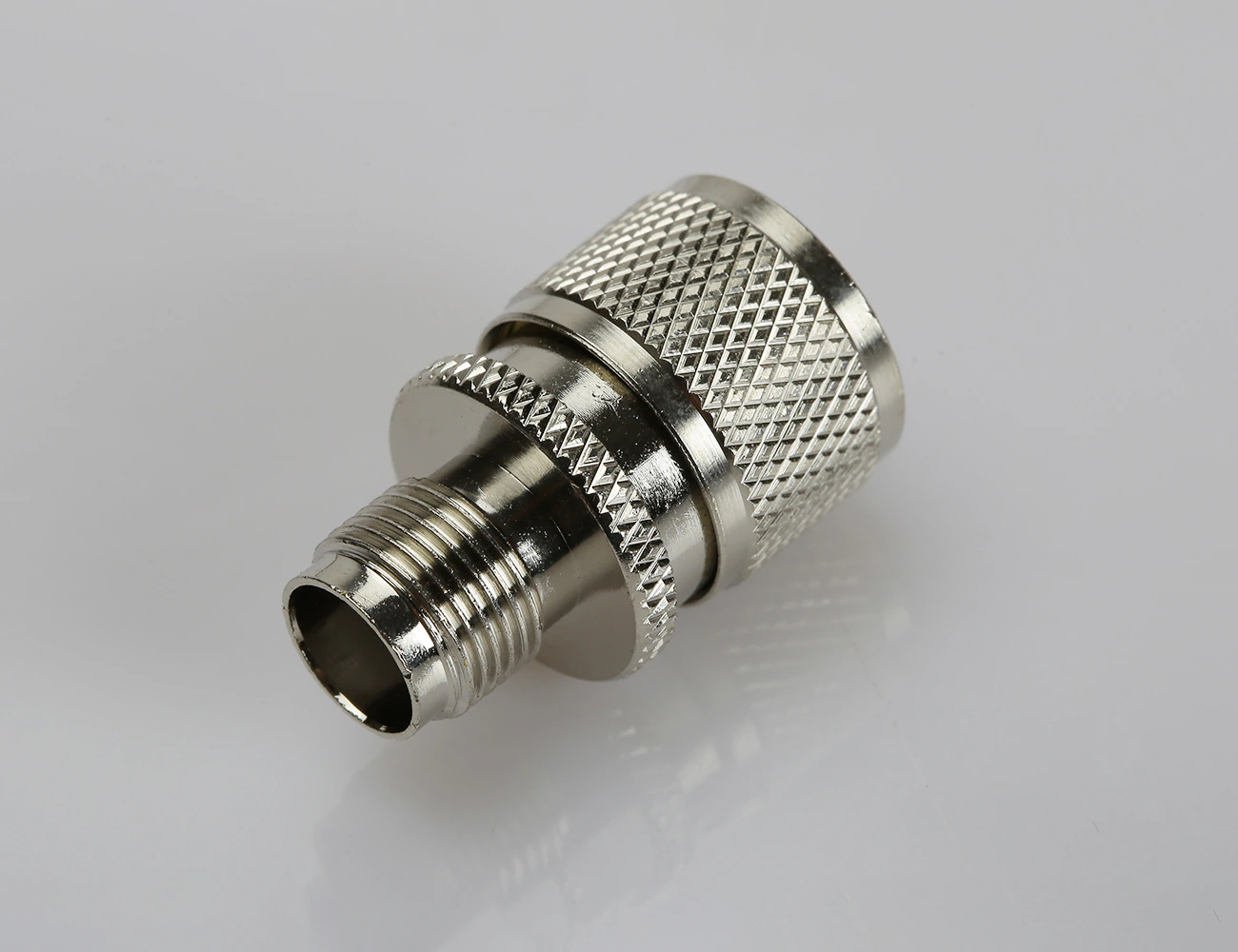 UHF Male to TNC Female Adaptor